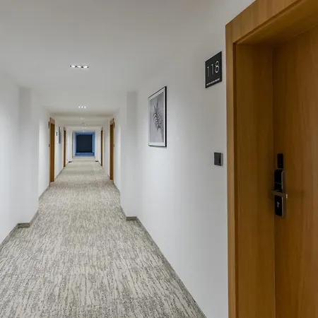 公寓 Westin House - 118 *